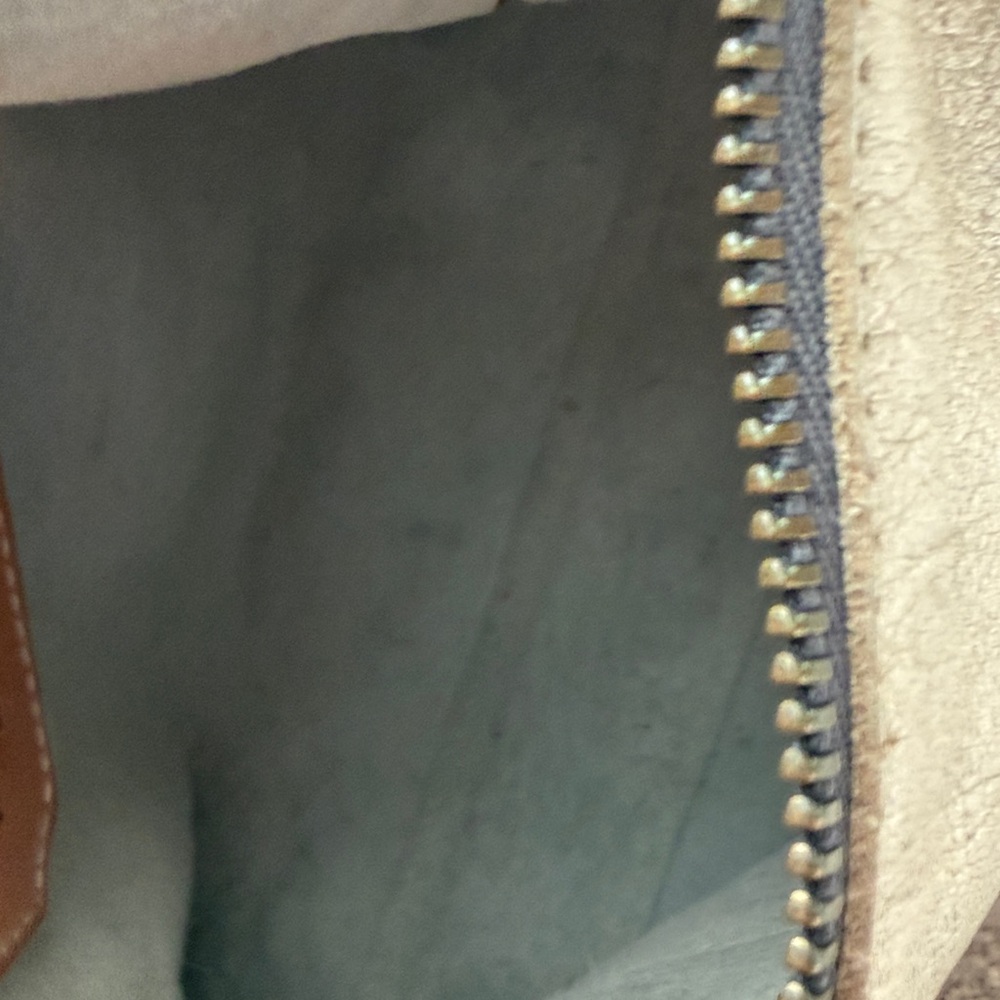 Dean. leather crossbody - Picture 5 of 5